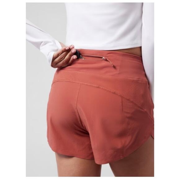 Athleta Women’s Sz XL Peach Run With It 3.5” Lightweight Athletic Shorts - Picture 3 of 12